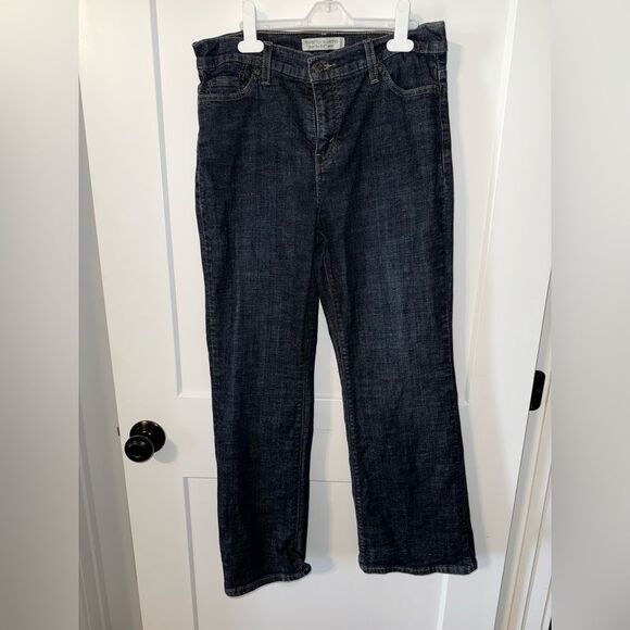 Levi's Classic Blue Straight Leg Denim - Picture 1 of 7
